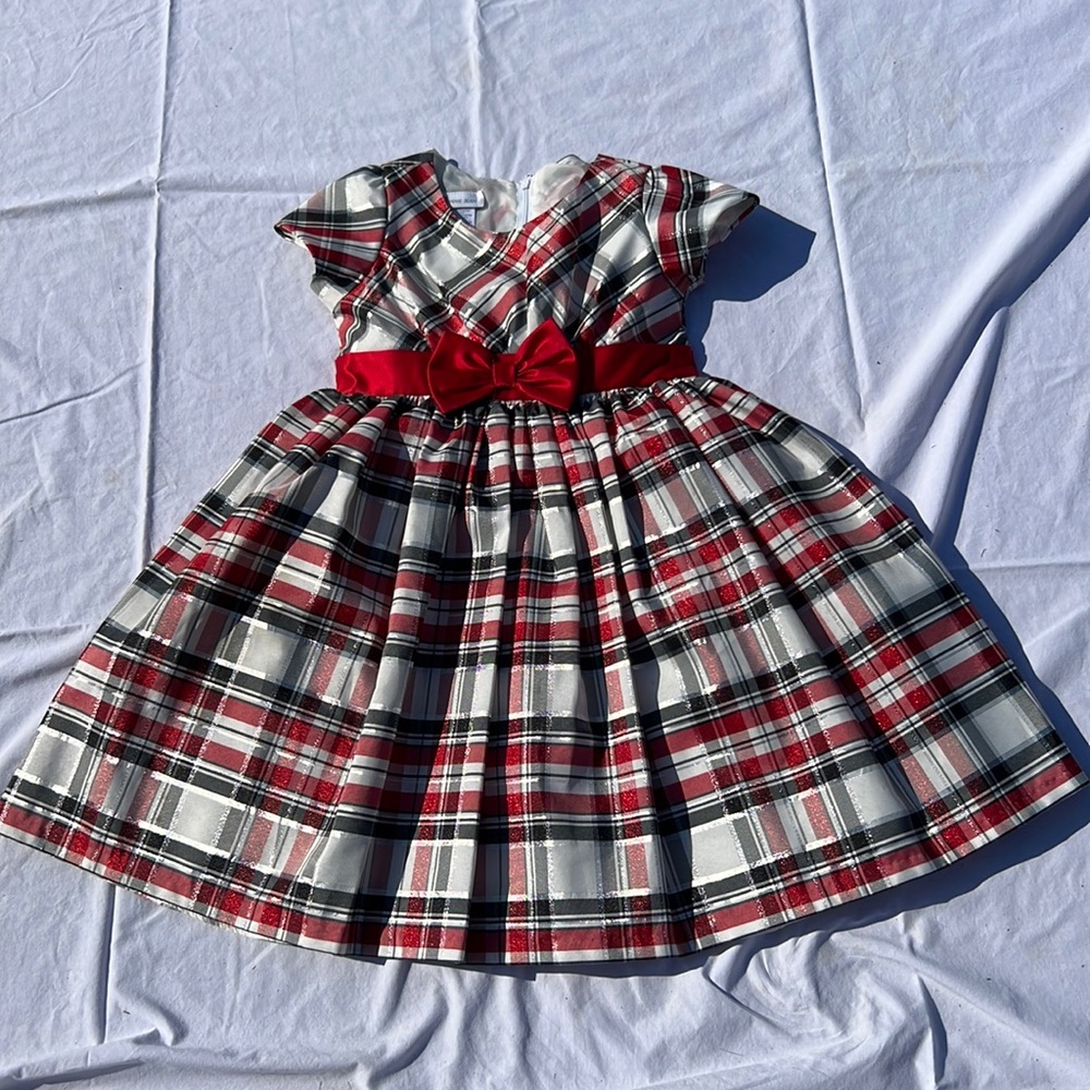 Bonnie Jean Holiday Dress with Matching Doll Dress. Size 6.